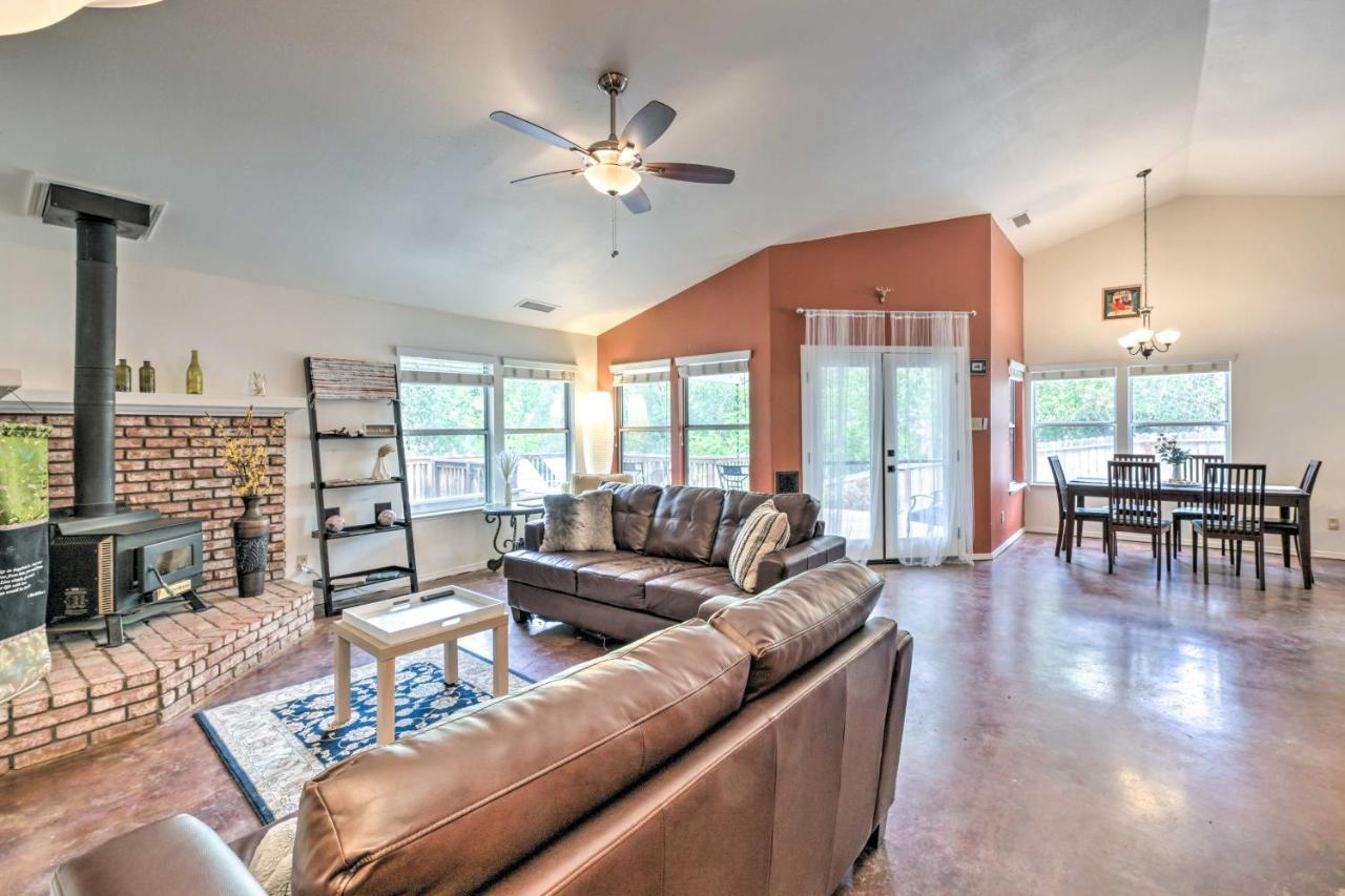 Charming Home Less Than 10 Mi To Sequoia Natl Park! Three Rivers Εξωτερικό φωτογραφία